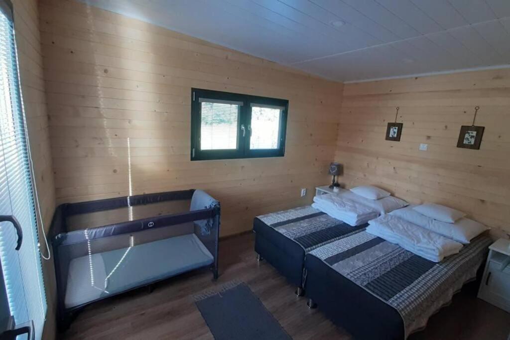 Villa Dom Na Jazere Pliešovce Exterior foto